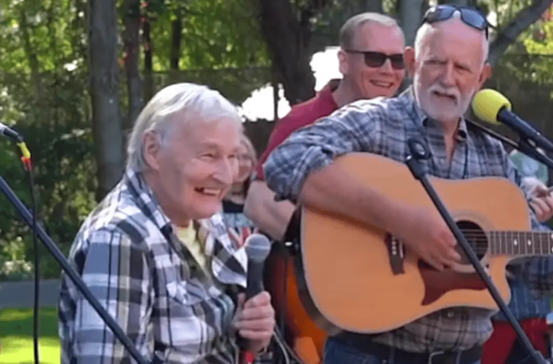 Len Garry performing at Strawberry Field